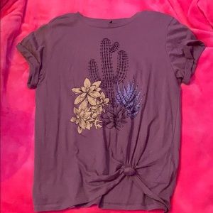 Green, cactus tee-shirt